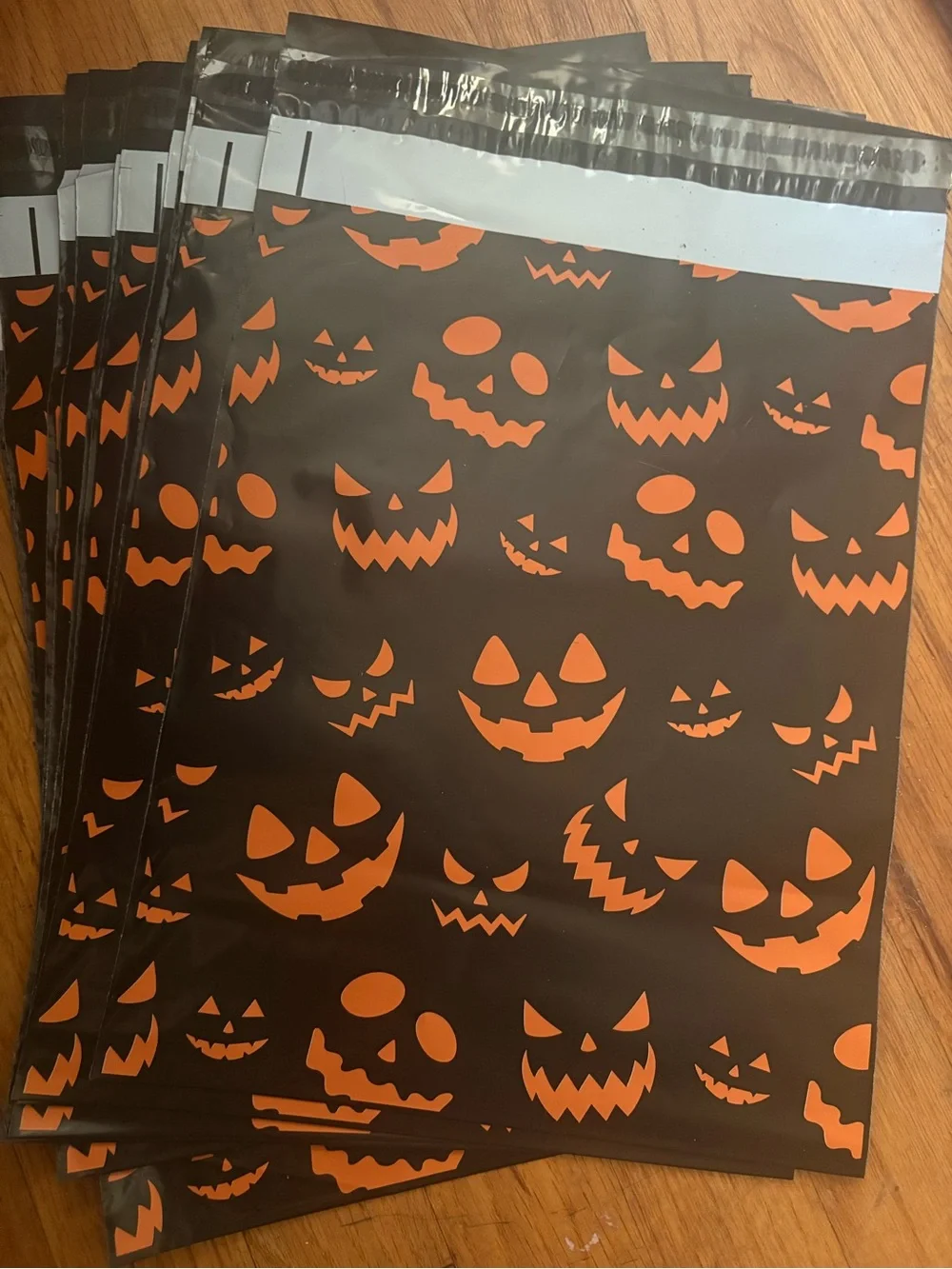Halloween Pumpkin Jack-O'-Lantern Poly Mailers set of 10- Black & Orange 10x13